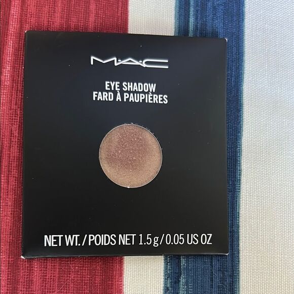MAC Eye Shadow and Palette Set NEW - Picture 10 of 15